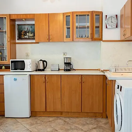 Comfortable 2br Maisonette Near Center By Flat Manаger Апартамент Варна