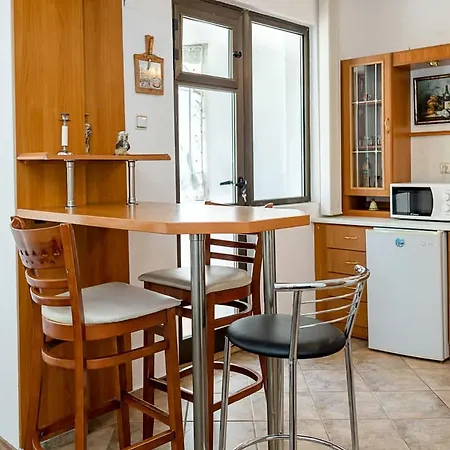 Comfortable 2br Maisonette Near Center By Flat Manаger Apartamento Varna